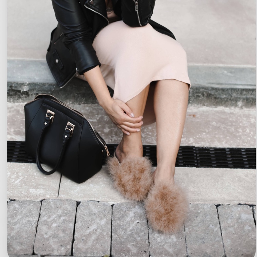 Limited edition Feather mule flats